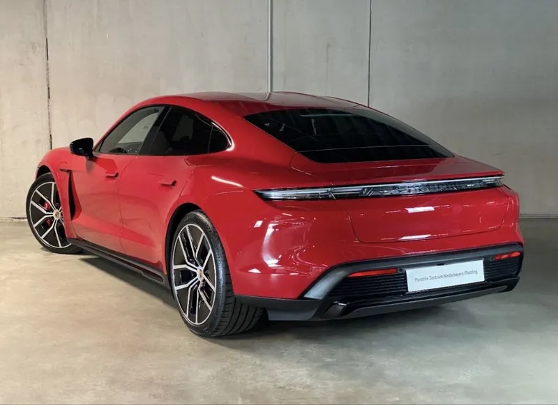 Porsche Taycan 4S Black Edition 4 Porsche Taycan 4S Black Edition 4
