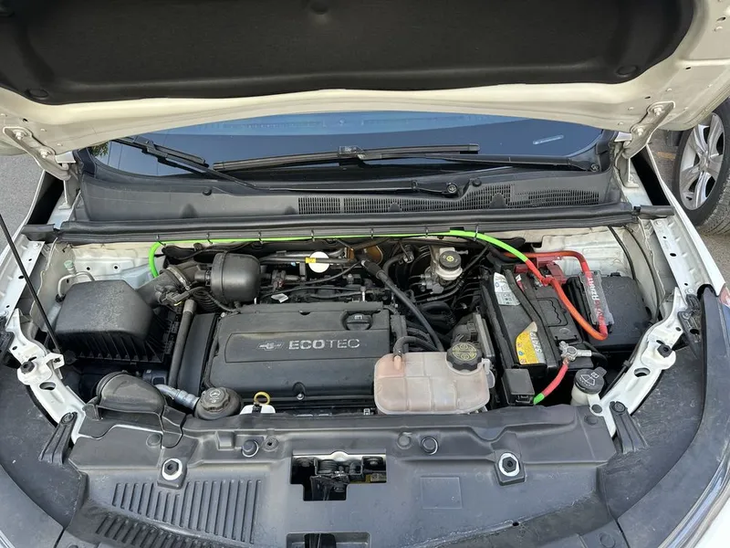 Tracker 1 avtomobili sotiladi 8 Tracker 1 avtomobili sotiladi 8