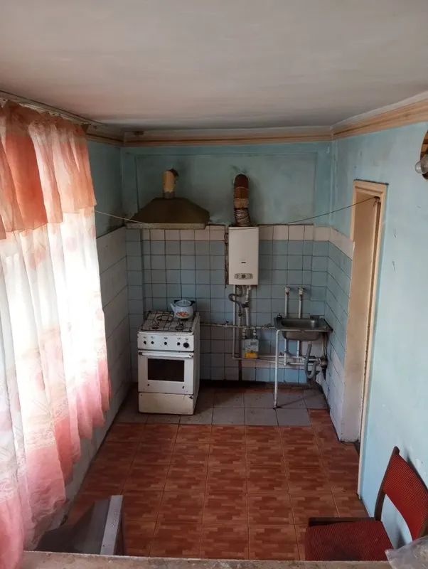 Квартира сотилади 2 хонали сентрда жойлашган 1қаватда ремонти ўртача — фото 3