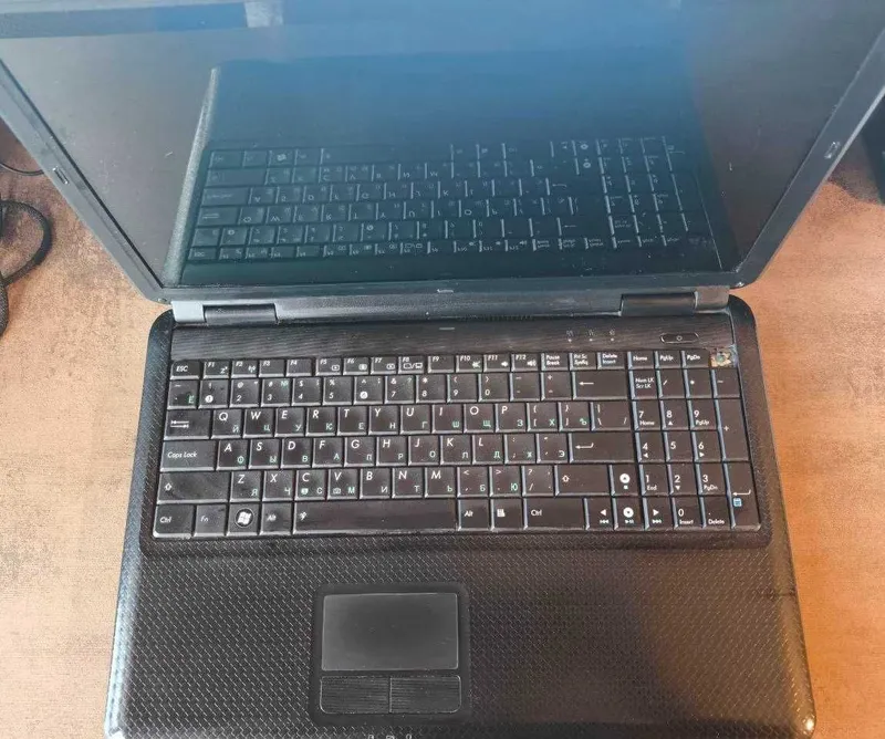 Ноутбук Asus K50C Series Notebook — фото 1