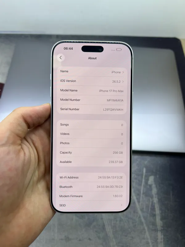 iPhone 17 Pro max 3