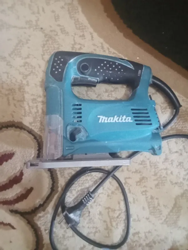 Лобзик Makita 4329 оригинал. 1 Лобзик Makita 4329 оригинал. 1