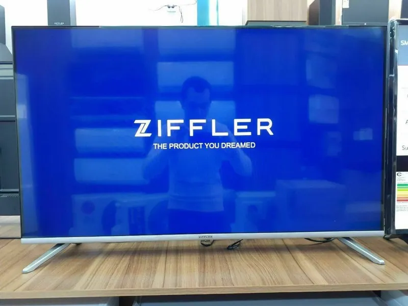 Телевизор Ziffler 55 4K UHD QLED 120hz google tv бесплатна доставка — фото 2