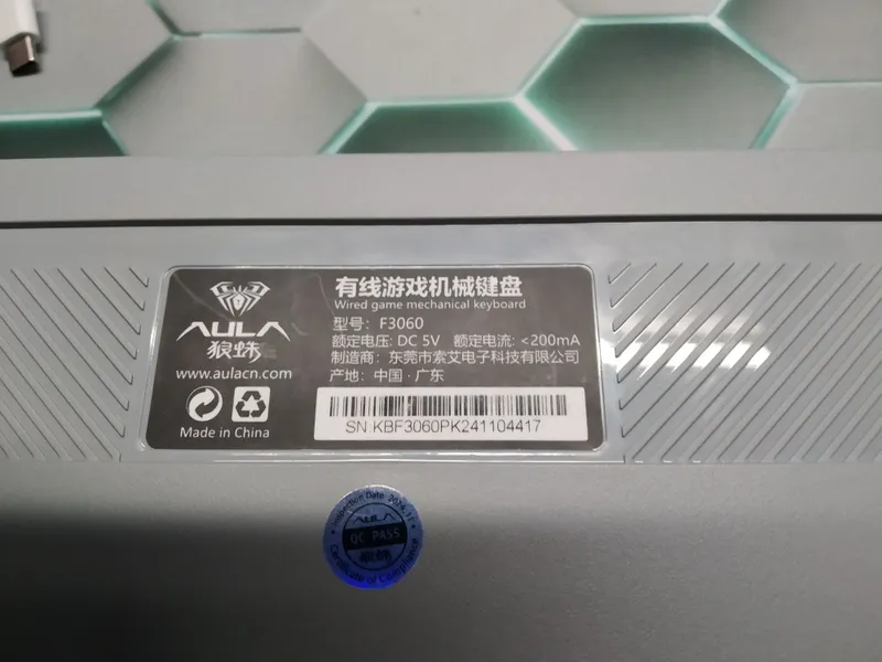 AULA F3060 RGB Mechanical Keyboard — Gaming uchun zo‘r tanlov! 3 AULA F3060 RGB Mechanical Keyboard — Gaming uchun zo‘r tanlov! 3