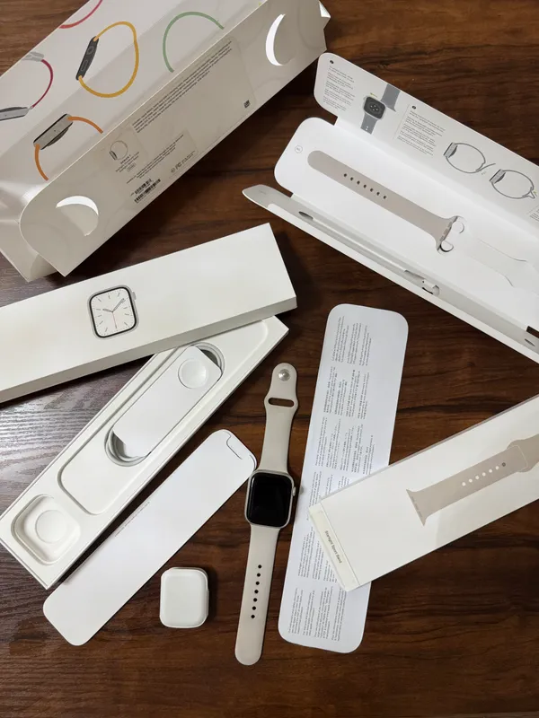 Apple watch series 7/45 starlight 1