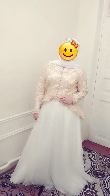 Oqshom libosi