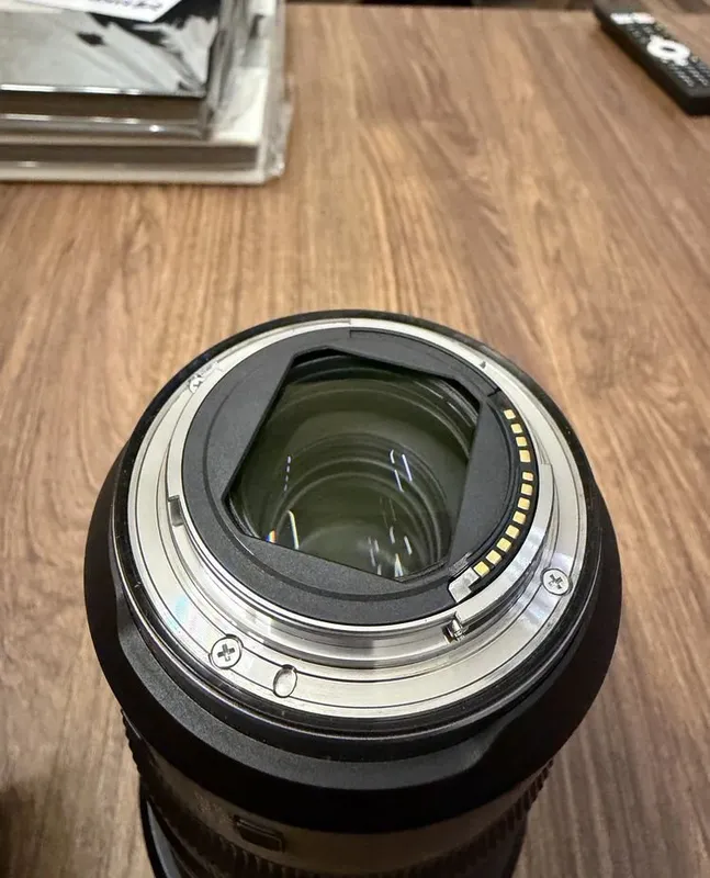 Canon RF 24-70mm f/2.8L IS USM 7 Canon RF 24-70mm f/2.8L IS USM 7
