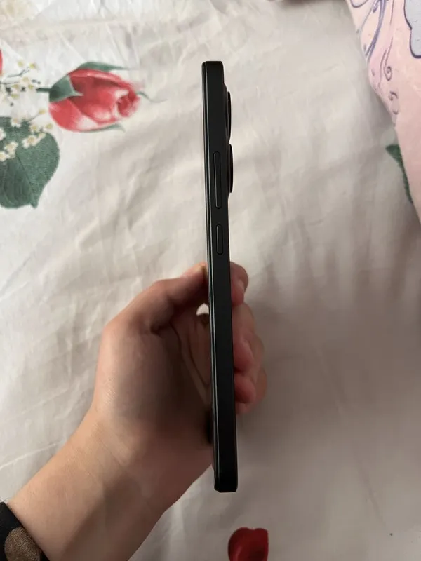 Note 12R Redmi srochno sotiladi — фото 2