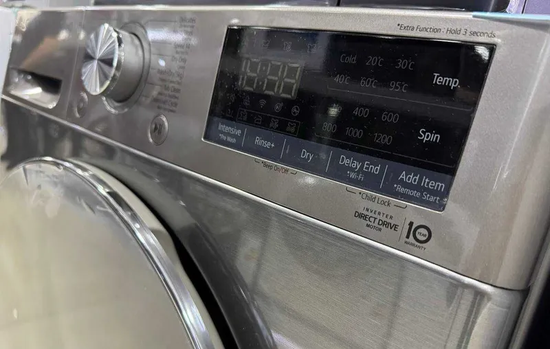 Стиральная машина с сушкой LG 9/5 кг L5C0905PSGC AI DD TurboWash Steam — фото 3