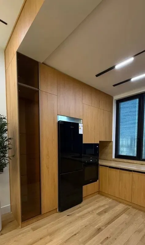 Шота Руставели • 2 комнаты • 65 м² • 3/12 этаж 5