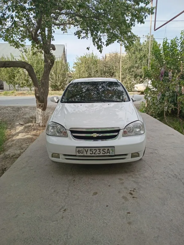 Lacetti 1.8 2010 yil 4