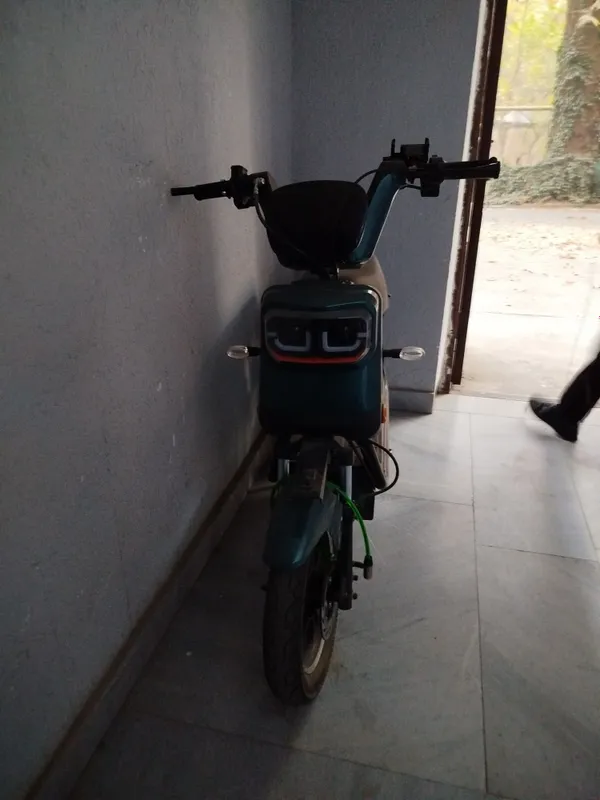 Skuter. Holati yangi 3 Skuter. Holati yangi 3