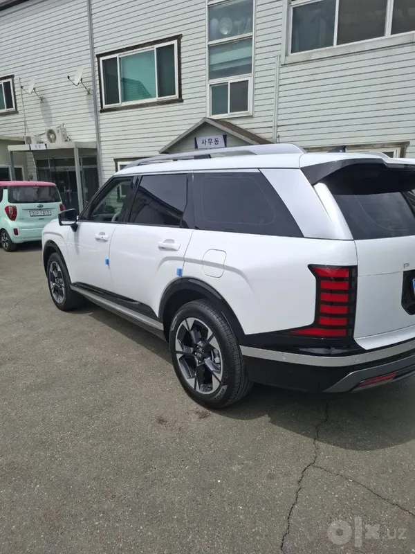 Hyundai Palisade 2.5 Turbo Hybrid Calligraphy 8 Hyundai Palisade 2.5 Turbo Hybrid Calligraphy 8