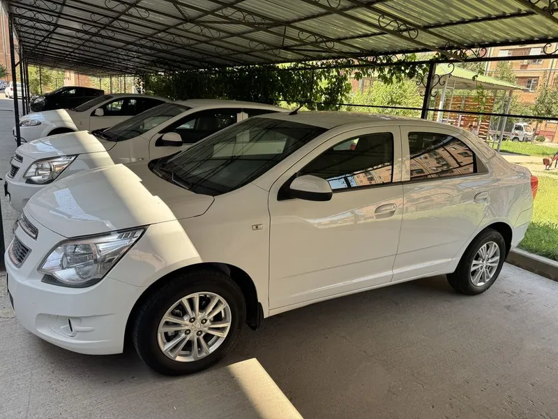 Avtomobile Chevrolet Cobolt 3 Avtomobile Chevrolet Cobolt 3