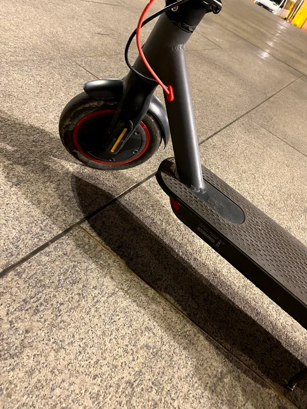 Samakat sotildi ideal 35km/h 30km yuradi srochna 3