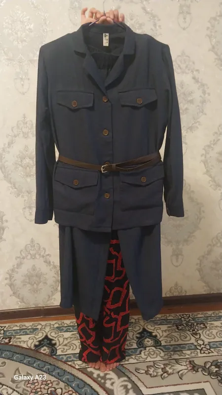 Ayollar kiyimi