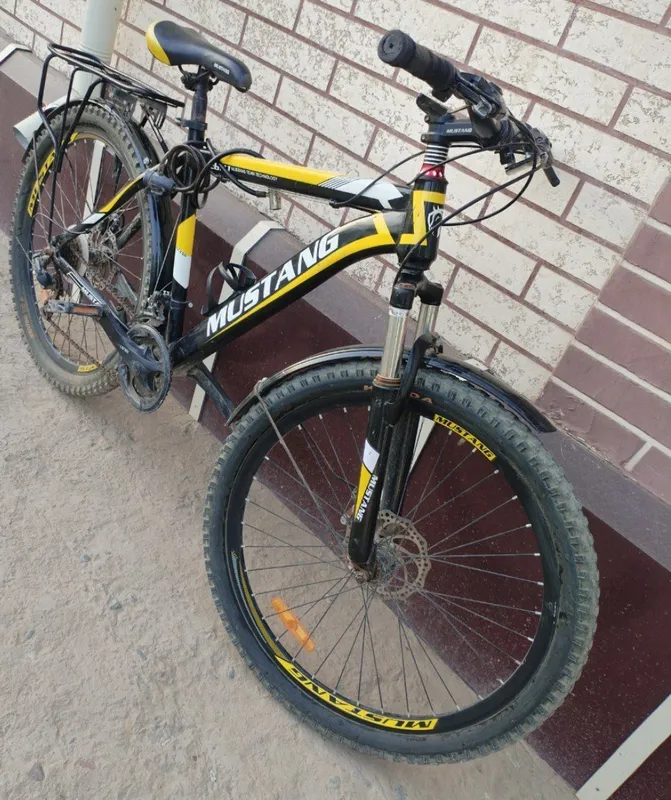 Velosiped sotiladi narxi 850 ming kelishilgan narxda bariladi 2 Velosiped sotiladi narxi 850 ming kelishilgan narxda bariladi 2