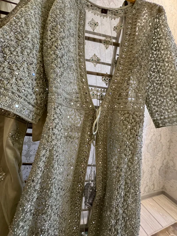 Индийский САРИ сотилади! — фото 1