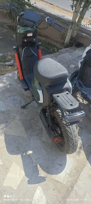 Электроскутор почти новый 5500. м. л 2