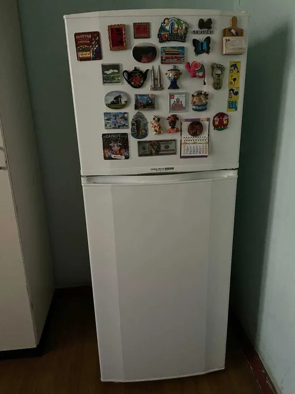 холодильник Sansung Cooltech