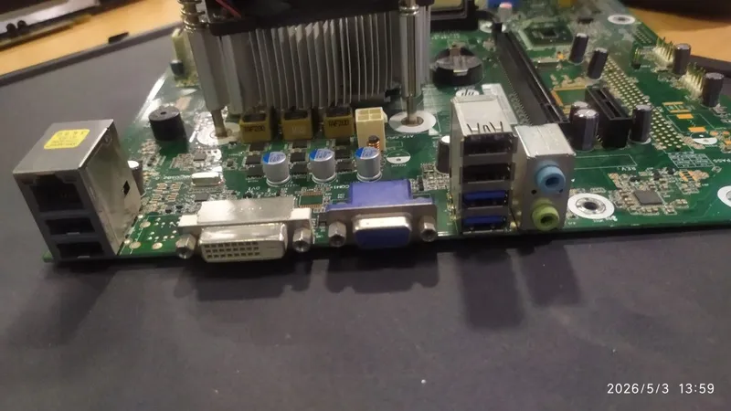 HP Motherboard + CPU + Cooler Master cooler+RAM 4 HP Motherboard + CPU + Cooler Master cooler+RAM 4