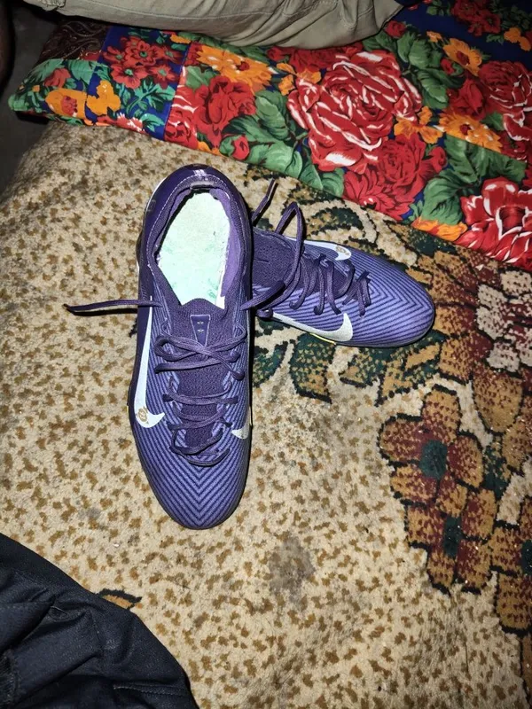 Сараканошка Nike air zoom 4 Сараканошка Nike air zoom 4