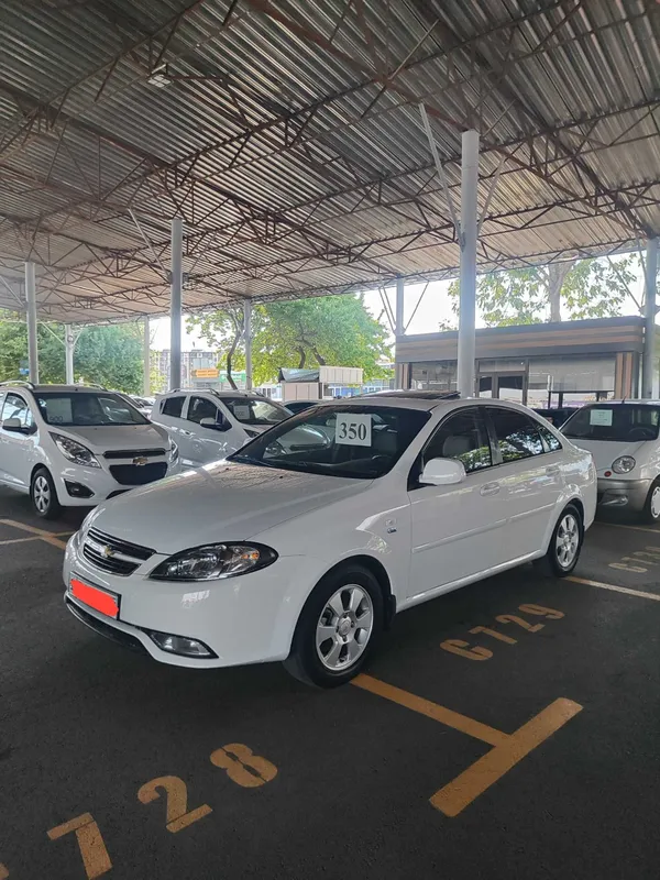 Jentra avtomat lyuk 11.400$