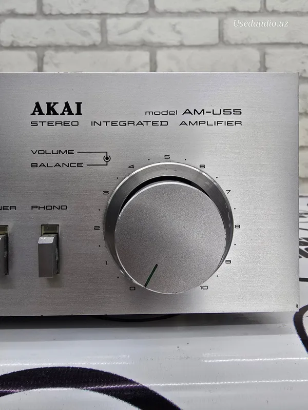 Усилитель AKAI AM-U55