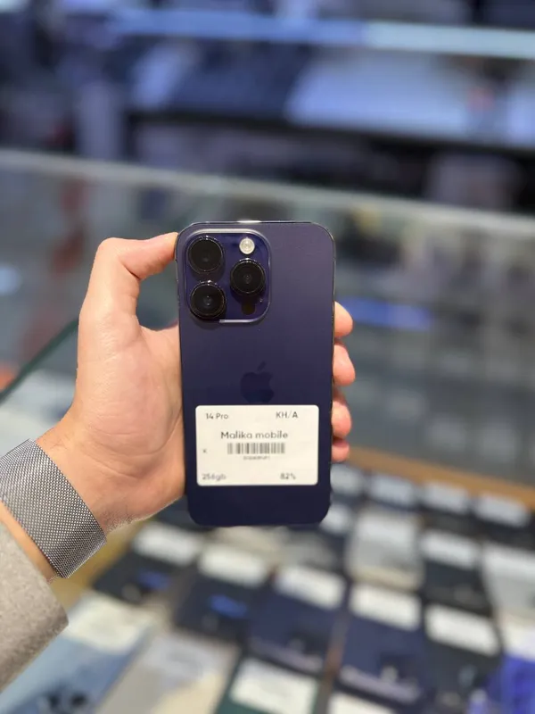 iPhone 14 Pro iPhone 14 Pro