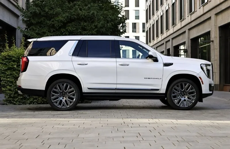 GMC Yukon Denali Ultimate 6.2 2026 5 GMC Yukon Denali Ultimate 6.2 2026 5