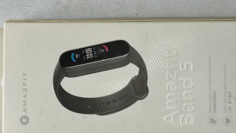 Продаются Amazfit Band 5