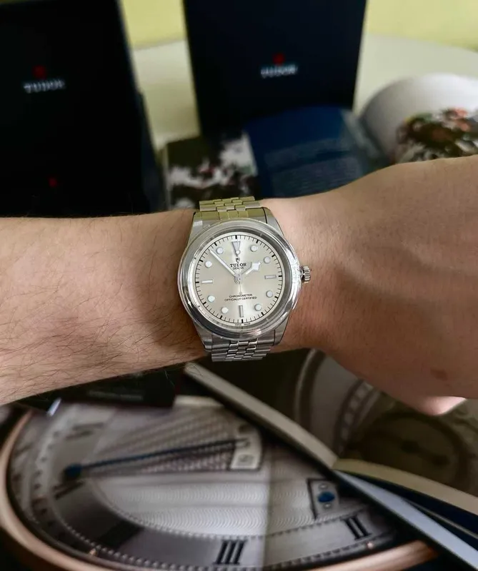 Часы Tudor black bay one, 41 mm — фото 3