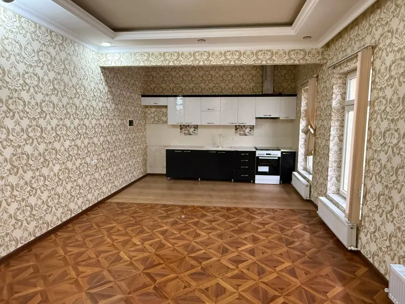 Продаётся дом новостройка в Бадамзаре 3
