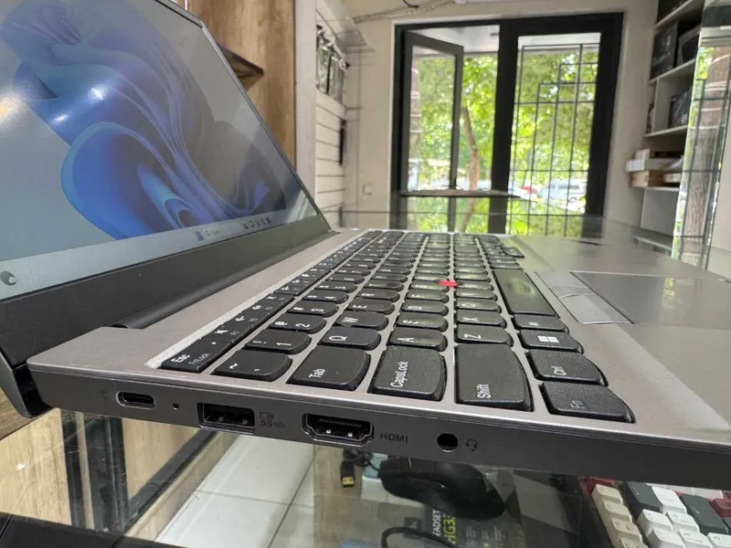 Lenovo ThinkPad E15 intel Core i5-1235U озу8гб 256ssd 5 Lenovo ThinkPad E15 intel Core i5-1235U озу8гб 256ssd 5