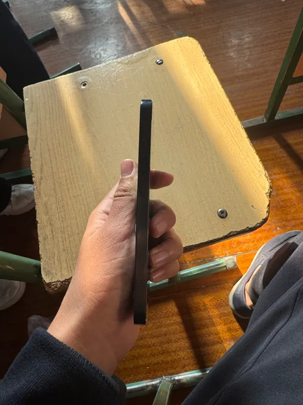 iphone 13 4