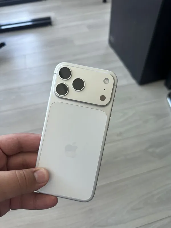 IPHONE 17 Pro Max 2 IPHONE 17 Pro Max 2