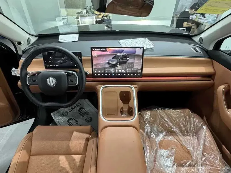 Leapmotor c16 hybrid 200 smart naqd va halol nasiya savdo — фото 2