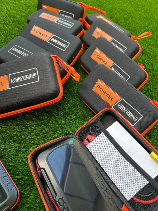 Kuchli ishga tushirish qurilmasi jump starter 8000mah 1 Kuchli ishga tushirish qurilmasi jump starter 8000mah 1