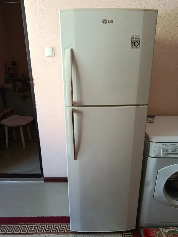 Продам холодильник LG