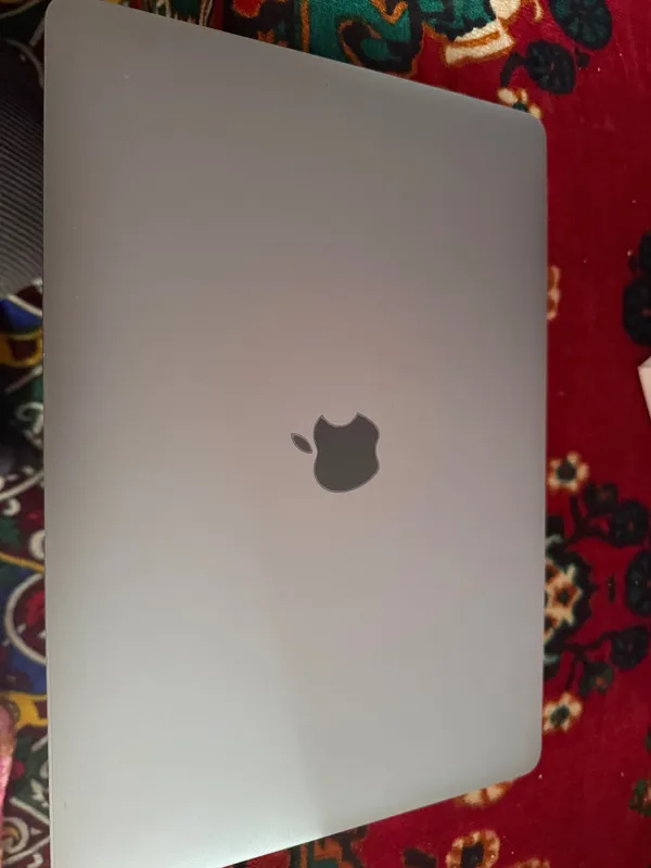 Macbook air M1 8/256 4 Macbook air M1 8/256 4