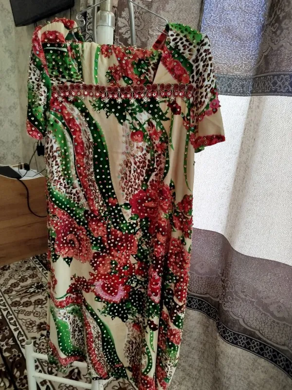 ayollar kiyimlari