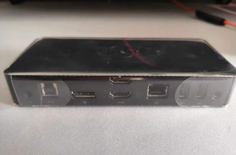 Док-станция Dell Ultra HD D3100 3