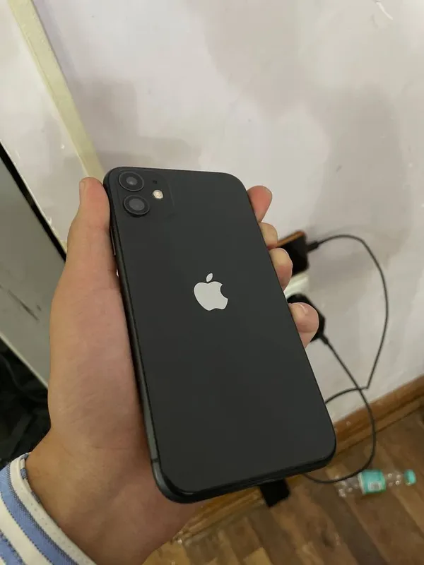 iphone 11 Sotiladi! — фото 3