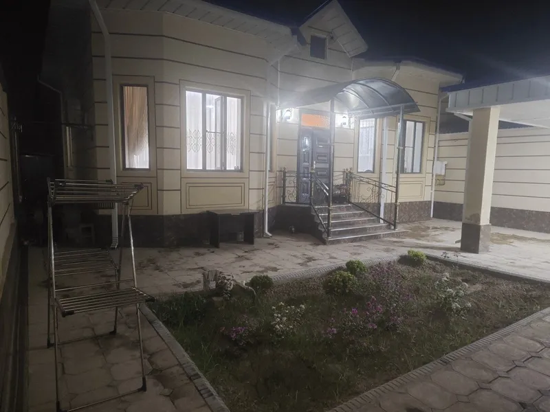 Навои шахар Кармана Варк-2 сотилади