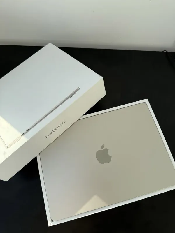 Macbook Air M5 13inch — фото 1