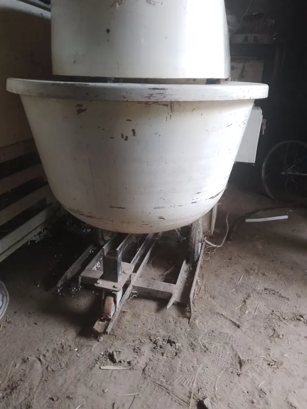 pekarni pechlari qozonlari sotiladi 3