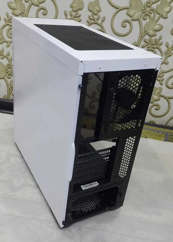 Cooler Master "Master Box" — фото 4