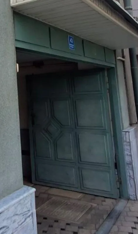 Darvoza srochna sotiladi 2