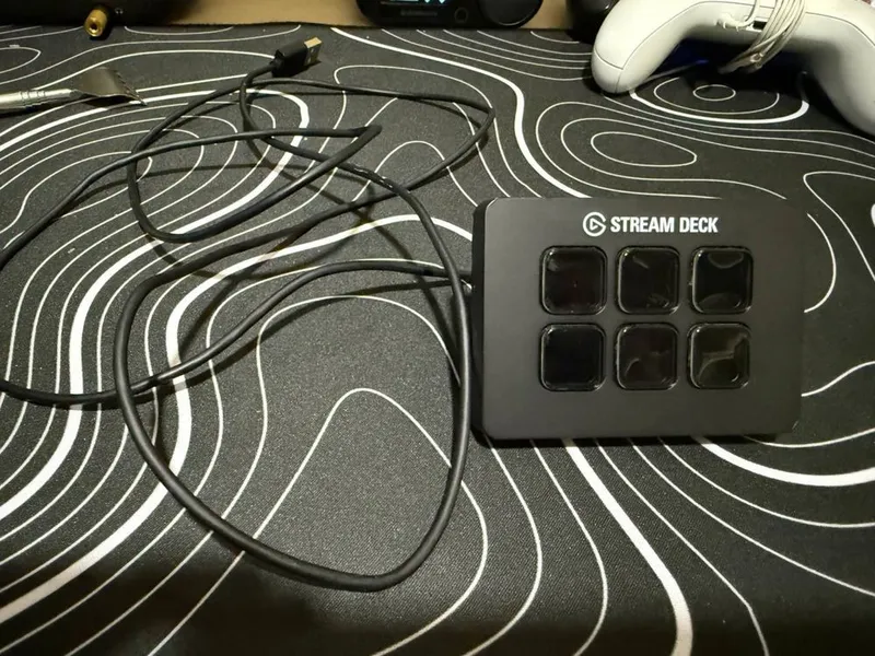 Elgato StreamDeck Mini 1 Elgato StreamDeck Mini 1
