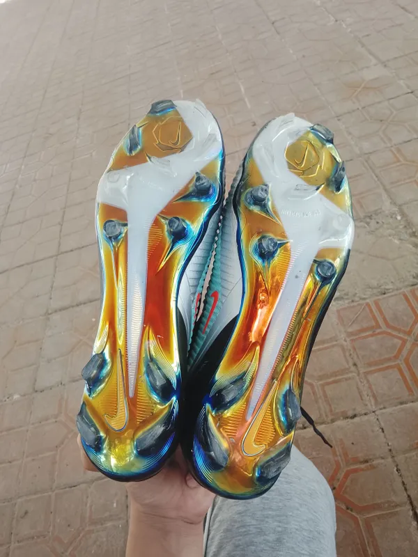 Nike phantom